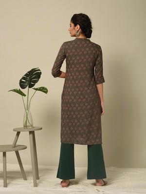 floral embroidered straight kurta - 16245945 - Standard Image - 4