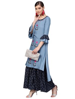 embroidered kurta with sharara set - 16256370 - Standard Image - 4