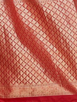 floral zari motif woven saree with blouse - 16256590 - Standard Image - 4