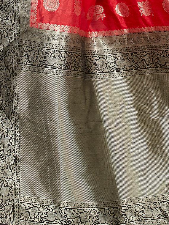 conversational zari motif woven saree with blouse - 16256592 - Zoom Image - 4