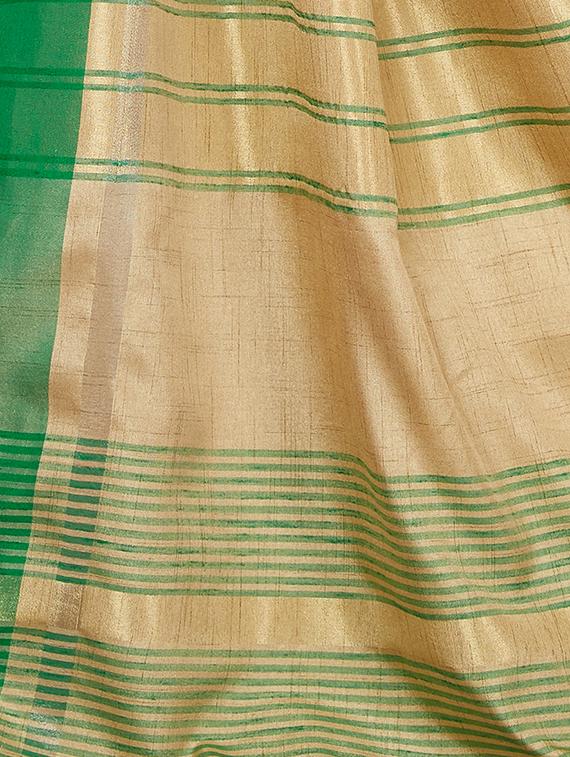 contrast zari border woven saree with blouse - 16256607 - Zoom Image - 4