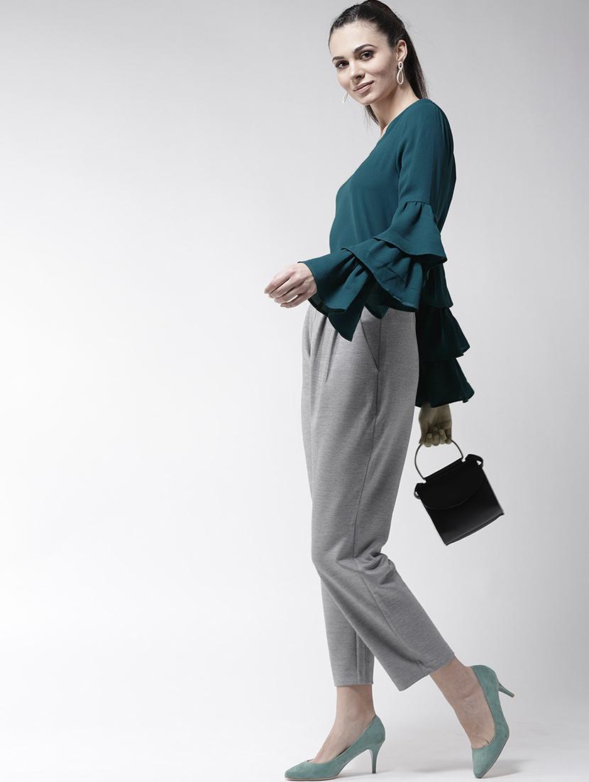 ruffled bell sleeved top - 16258337 - Zoom Image - 4