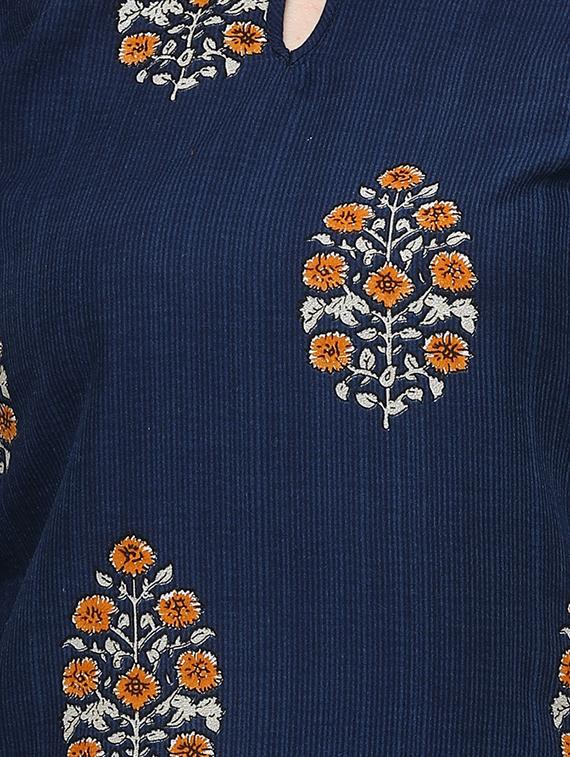 floral printed straight kurta - 16263362 - Zoom Image - 4
