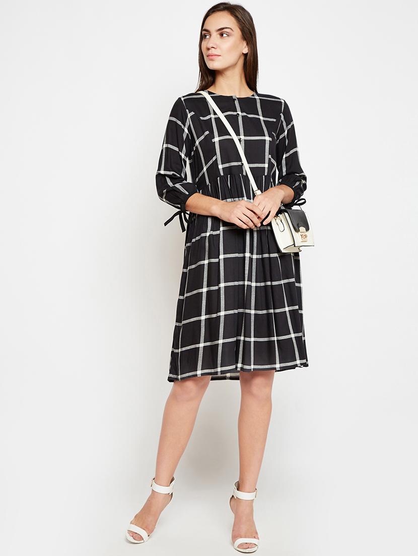 Sleeve detail checkered pocket dress - 16269719 - Zoom Image - 4