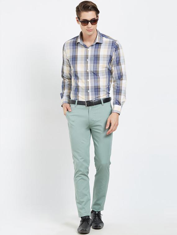 green flat front casual trouser - 16270659 - Zoom Image - 4