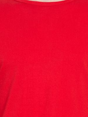 red solid t-shirt - 16281657 - Standard Image - 4