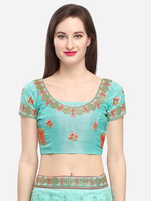 floral embroidered flared lehenga - 16287449 - Standard Image - 4