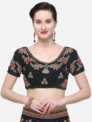 embroidered flared lehenga - 16287470 - Standard Image - 4