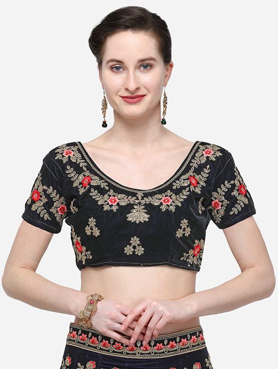 embroidered flared lehenga - 16287470 - Zoom Image - 4