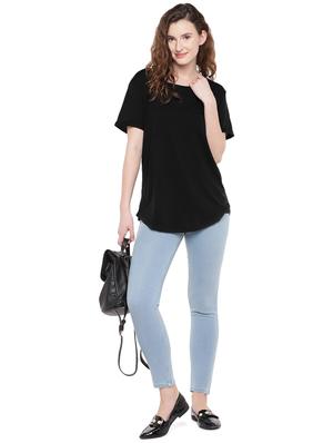 scoop neck curved hem tee - 16299241 - Standard Image - 4