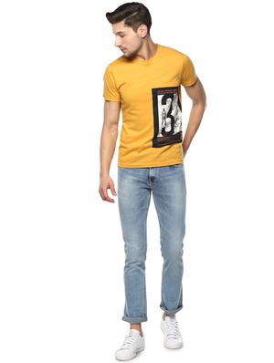 blue light washed jeans - 16300204 - Standard Image - 4
