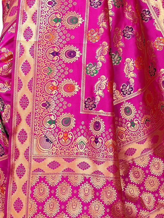 floral zari motif banarasi saree with blouse - 16308648 - Zoom Image - 4