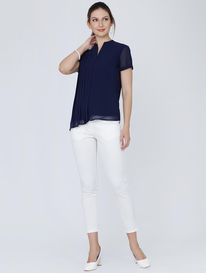 notch neck pleat detail top - 16314757 - Zoom Image - 4