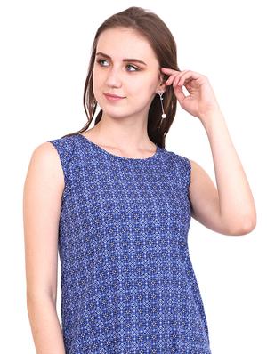 geometrical printed straight kurta - 16321669 - Standard Image - 4