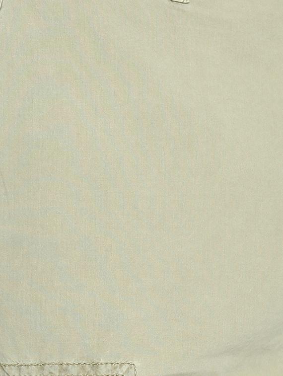 beige solid cargo shorts - 16330190 - Zoom Image - 4
