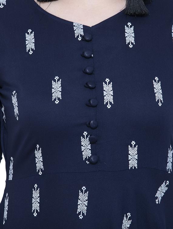 geometrical printed flared ethnic dress - 16334747 - Zoom Image - 4