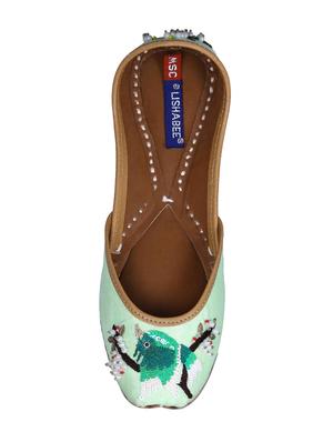 green slip on jutis - 16341929 - Standard Image - 4
