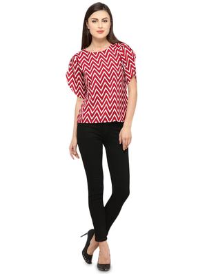 overlap sleeved chevron top - 16349507 - Standard Image - 4
