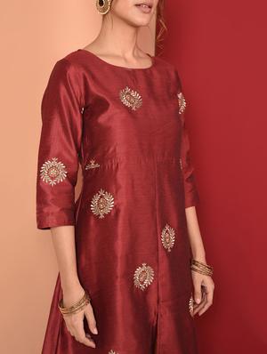 embroidered a-line kurta - 16350335 - Standard Image - 4