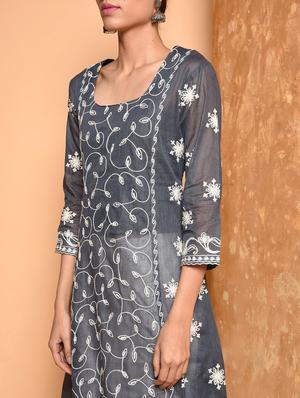 grey cotton embroidered dupatta - 16352202 - Standard Image - 4