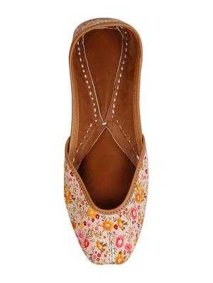 multi colored slip on jutis - 16355026 - Standard Image - 4
