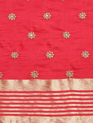 gold embroidered saree with blouse - 16356018 - Standard Image - 4