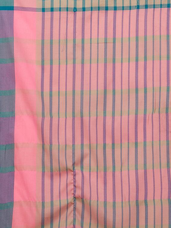 checkered printed saree with blouse - 16377941 - Zoom Image - 4