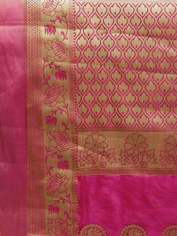 conversational woven saree with blouse - 16380839 - Zoom Image - 4