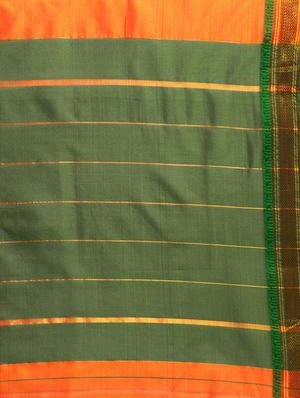 bordered woven saree - 16380853 - Standard Image - 4