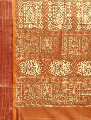 solid woven saree with blouse - 16380856 - Standard Image - 4