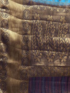 floral woven saree with blouse - 16380867 - Standard Image - 4