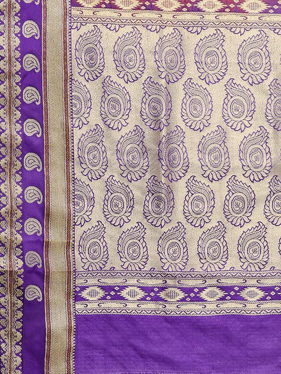 conversational woven saree with blouse - 16380876 - Zoom Image - 4