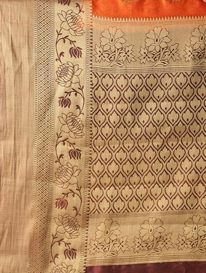 floral woven saree with blouse - 16380883 - Standard Image - 4