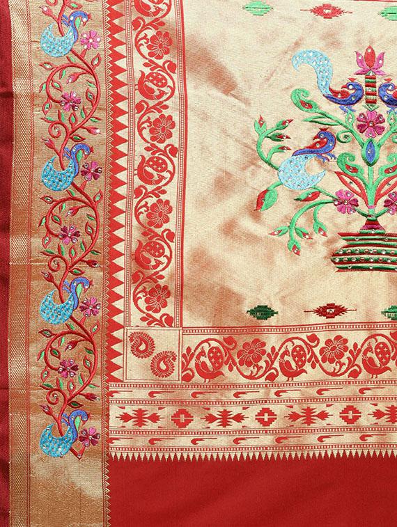 paisley woven saree with blouse - 16380885 - Zoom Image - 4
