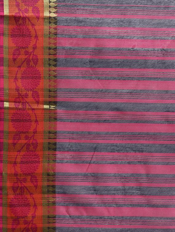 solid woven saree with blouse - 16380893 - Zoom Image - 4