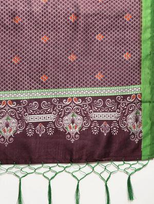 purple silk blend printed saree with blouse - 16380903 - Standard Image - 4