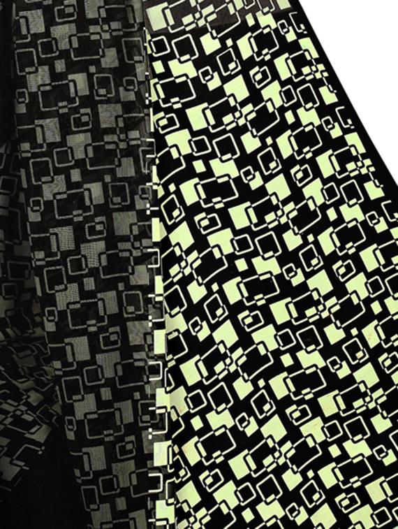 geometrical printed saree with blouse - 16389293 - Zoom Image - 4