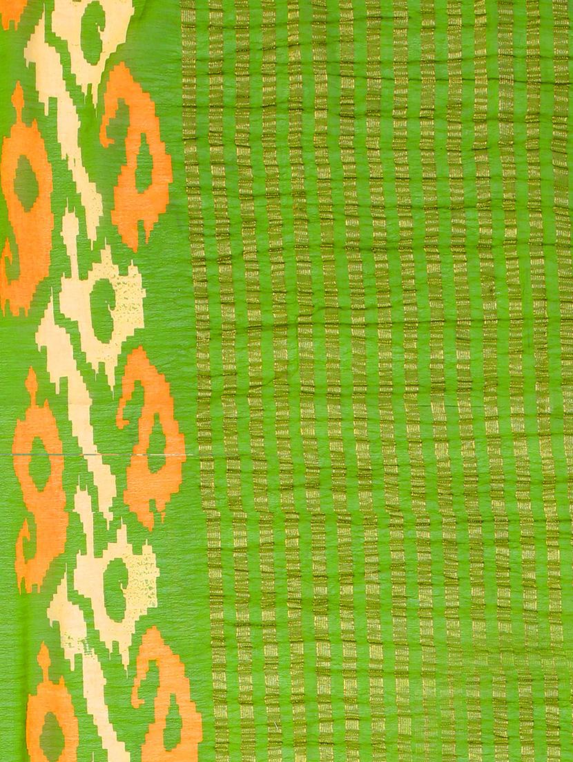 printed banarasi saree with blouse - 16406382 - Zoom Image - 4