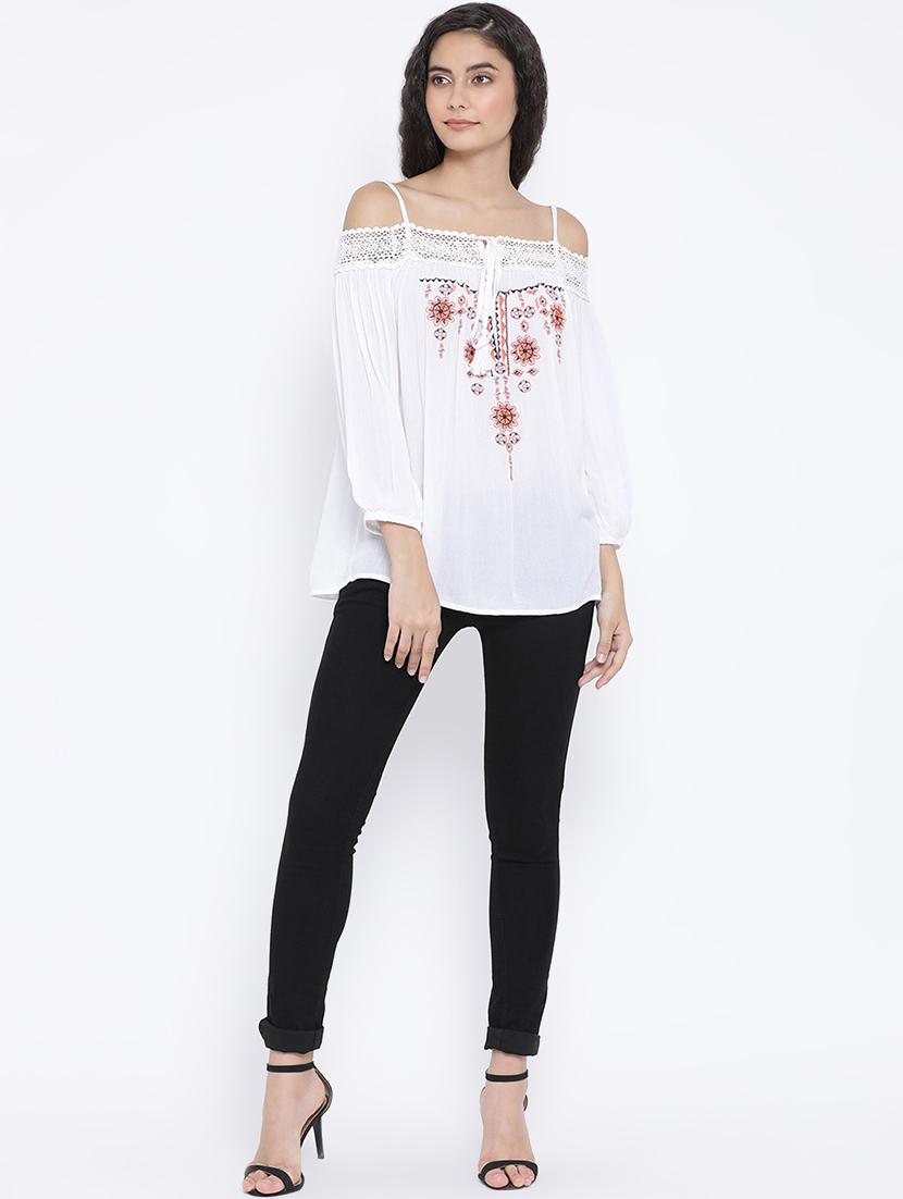 cold shoulder lace detail embroidered top - 16406970 - Zoom Image - 4