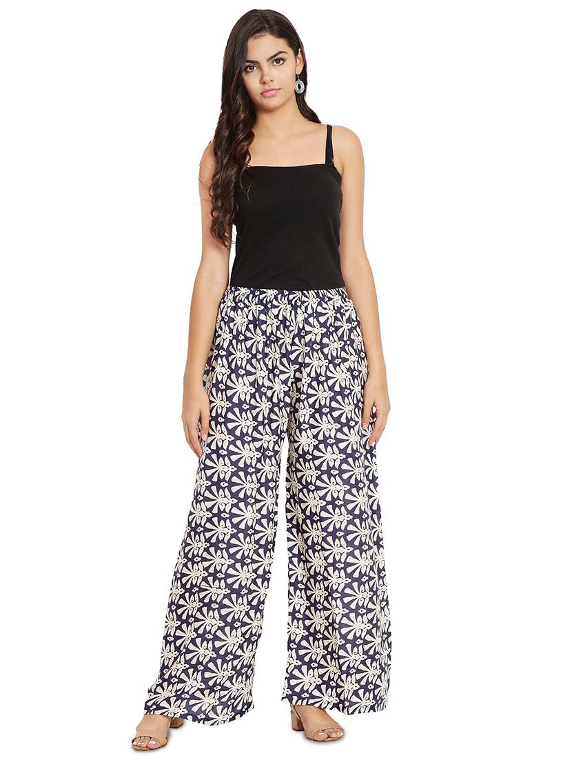 Printed straight palazzo - 16407638 - Zoom Image - 4