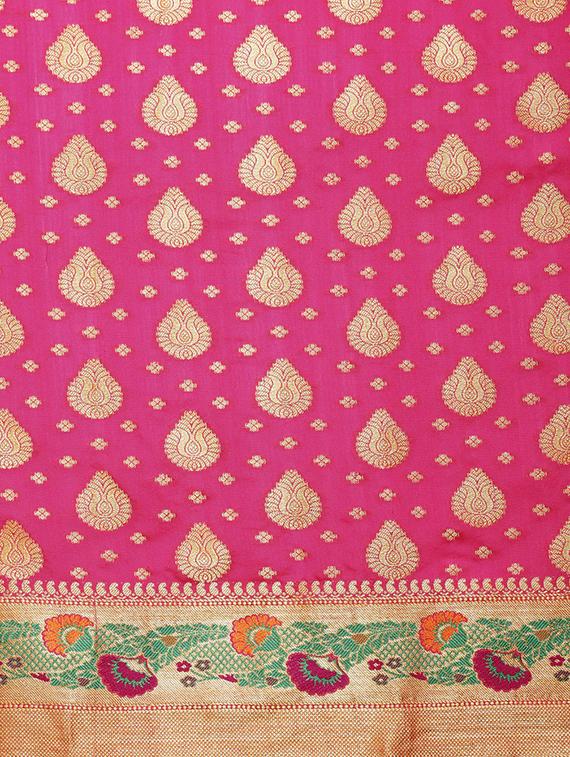 self-design banarasi saree with blouse - 16430697 - Zoom Image - 4