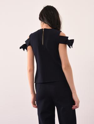 cold shoulder bow patch top - 16433514 - Standard Image - 4
