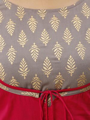 gold foil printed flared kurta - 16442132 - Standard Image - 4