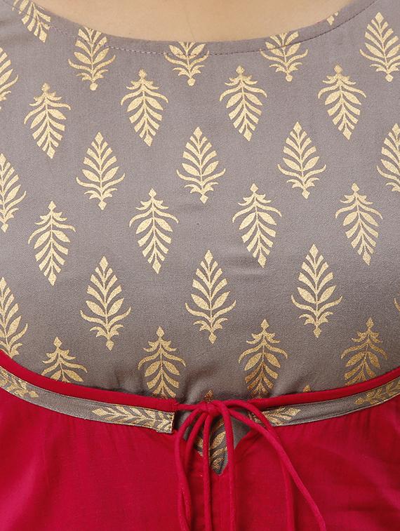 gold foil printed flared kurta - 16442132 - Zoom Image - 4