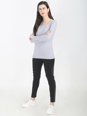 round neck long sleeved tee - 16457722 - Standard Image - 4
