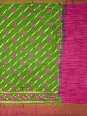 paisley banarasi saree with blouse - 16471533 - Standard Image - 4