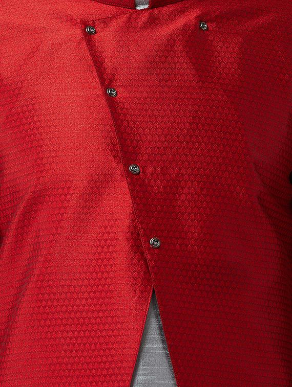 red woven silk blend sherwani set - 16480074 - Zoom Image - 4