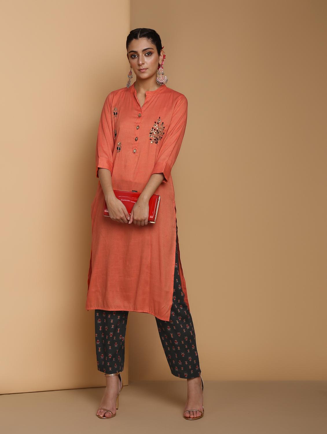 embellished kurta palazzo set - 16483194 - Zoom Image - 4