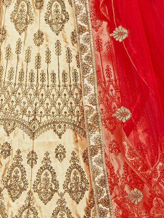 Gold embroidered flared lehenga - 16484085 - Zoom Image - 4