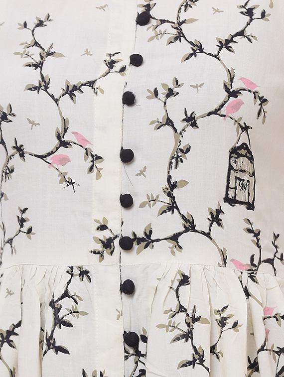 Conversational flared kurta - 16492869 - Zoom Image - 4